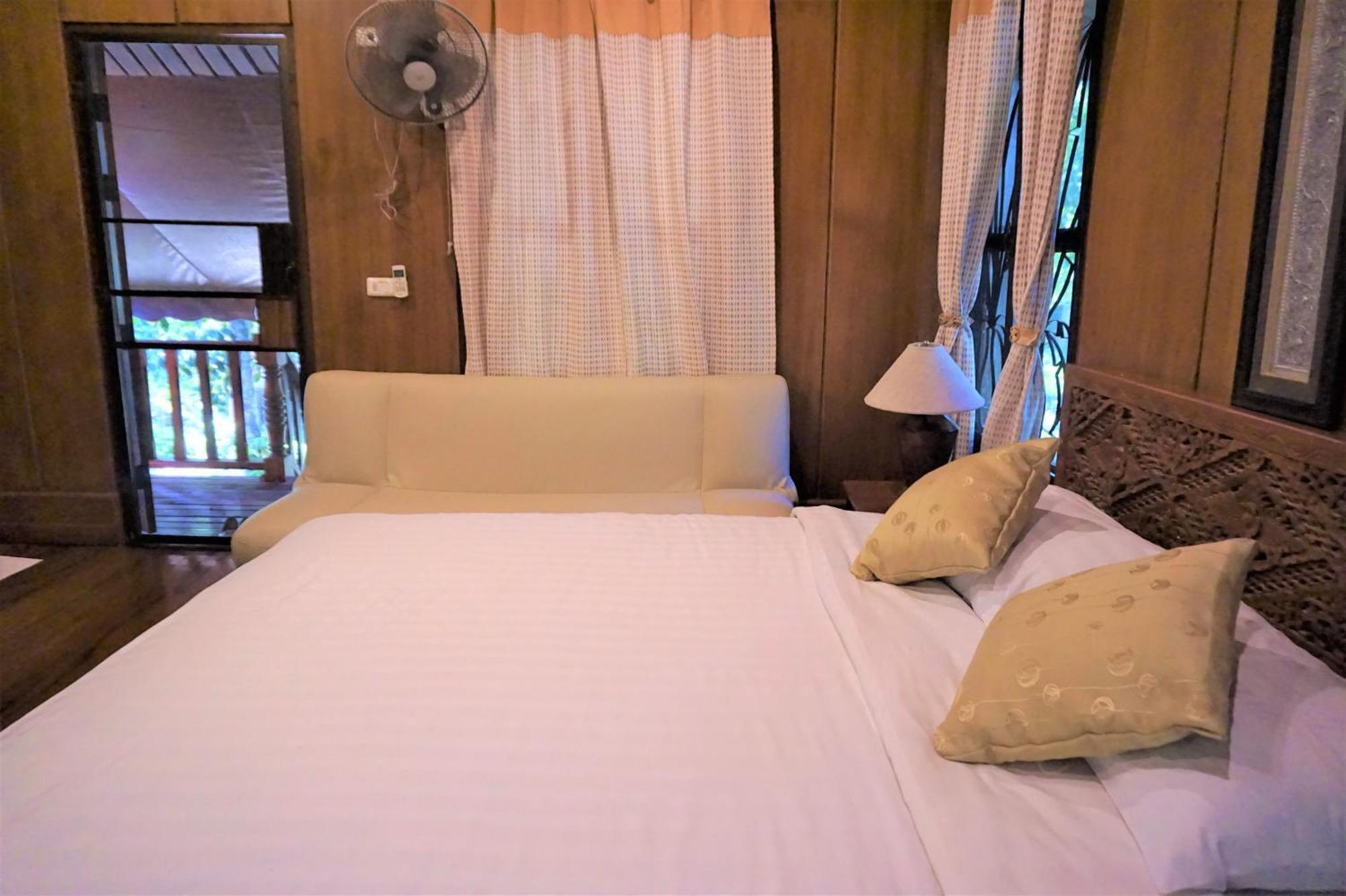 Bhupimarn Garden House Hotel Chom Thong Bagian luar foto