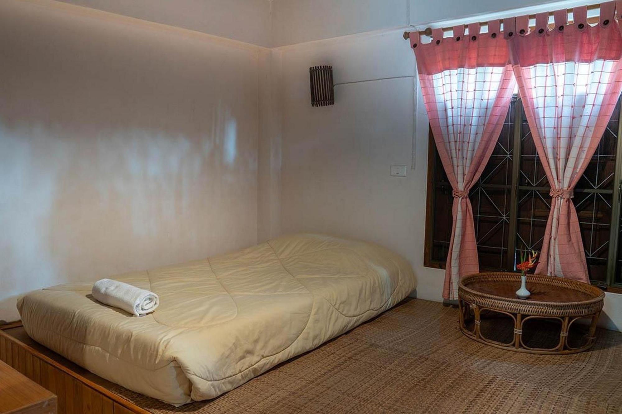 Bhupimarn Garden House Hotel Chom Thong Bagian luar foto